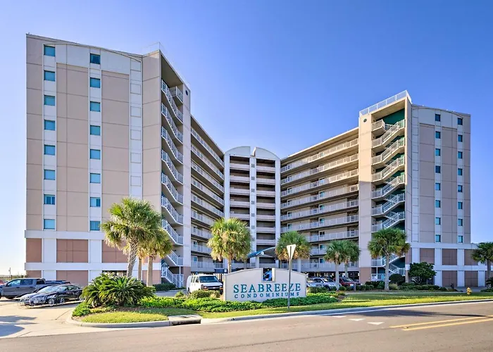 Sunny Beachfront Biloxi Condo With Resort Amenities!